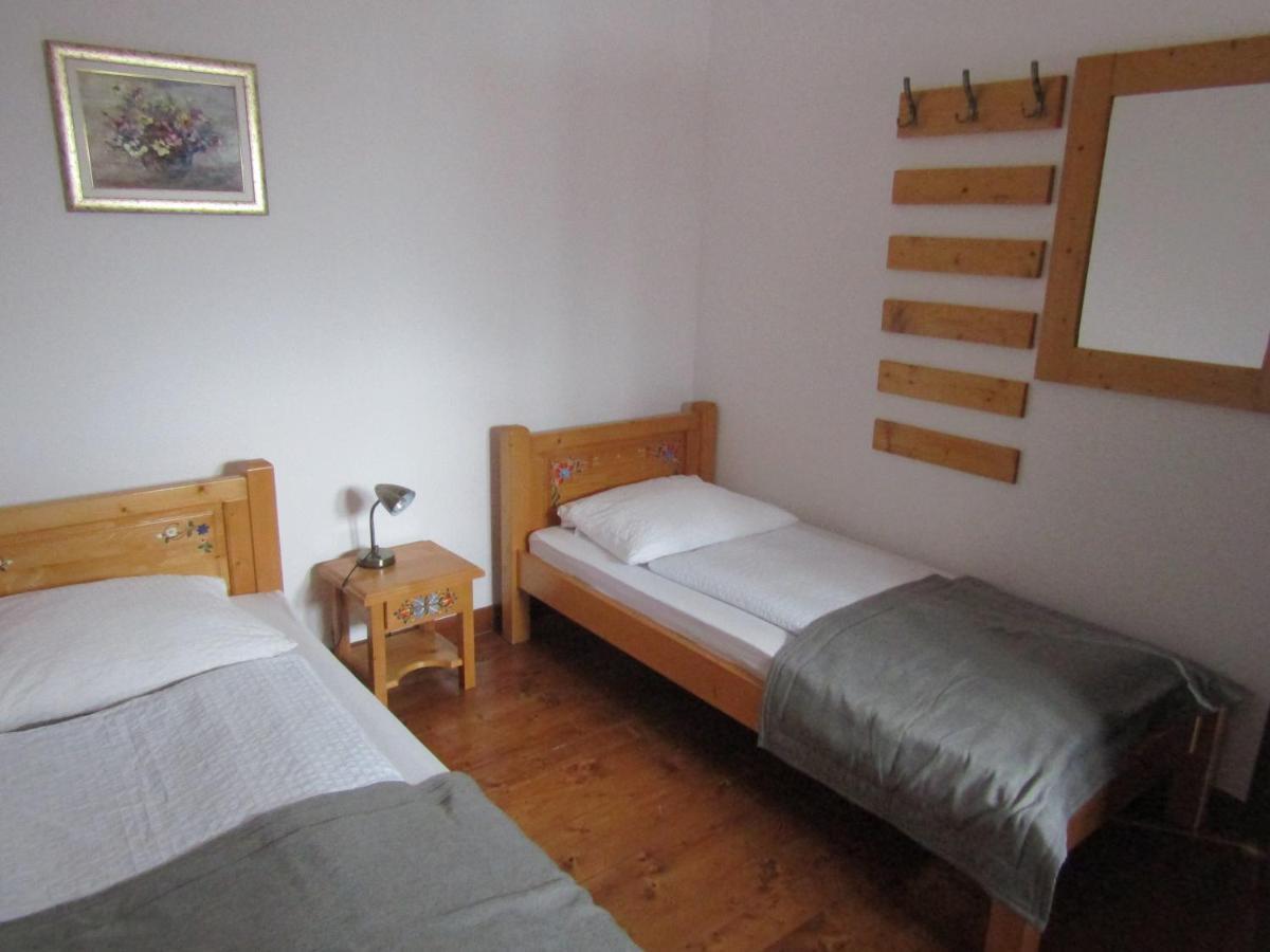 Guest house Pensiunea *